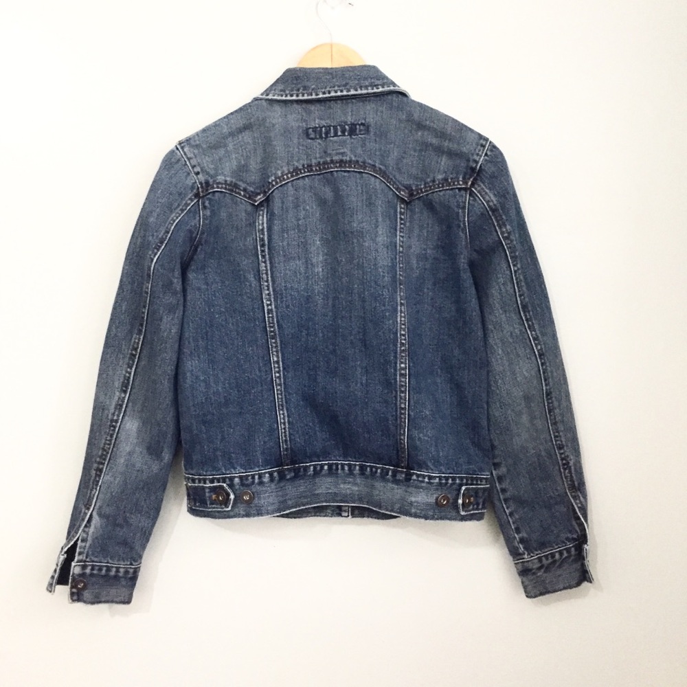 GAP Vintage Jean Jacket Size Medium - Picture 2 of 6